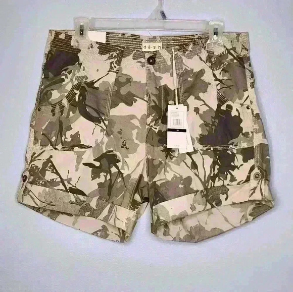 Dash Camo Old Jade Shorts. Cuffed, 4 pocket NWT size 10 - Picture 1 of 11